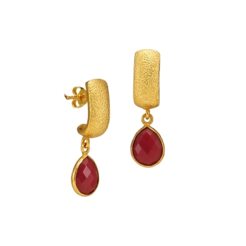 Earring made from brass, goldplated, red Onyx