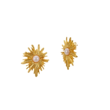 Ohrring aus Messing, vergoldet, Perle, Clip