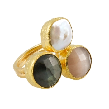 Ring made from brass, goldplated, with dusty pink Cateye, barock pearl, Labradorite