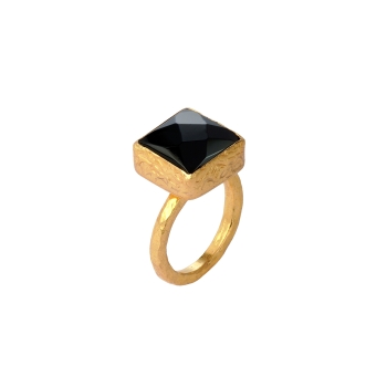 Ring made from brass, goldplated, with Onyx
