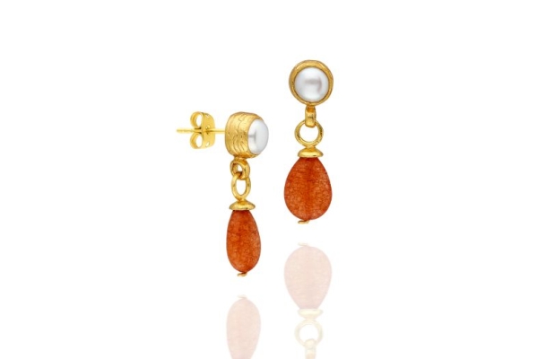 Earring made from brass, goldplated, orange Chalcedony, pearl