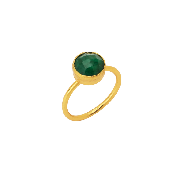 Ring aus Messing, vergoldet, Smaragd