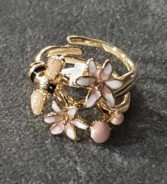 Ring made from brass, goldplated